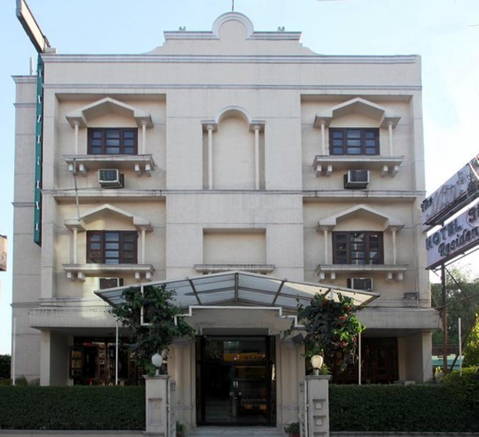 Hotel Shiva Residency Dehradun Esterno foto