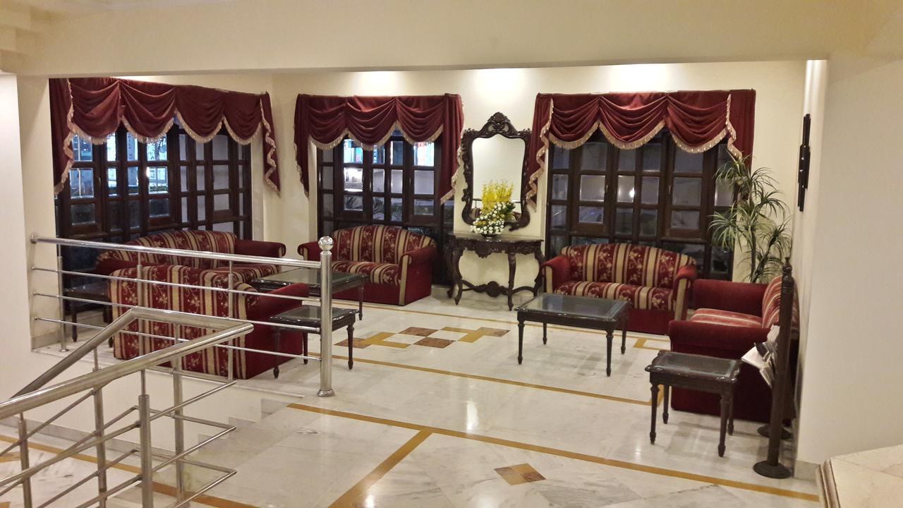 Hotel Shiva Residency Dehradun Esterno foto